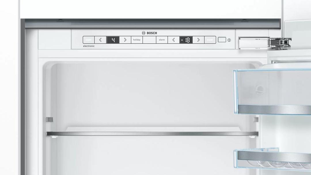 ХЛАДИЛНИК BOSCH KIS86AFE0 - Мостра, без опаковка - обвит в стреч фолио