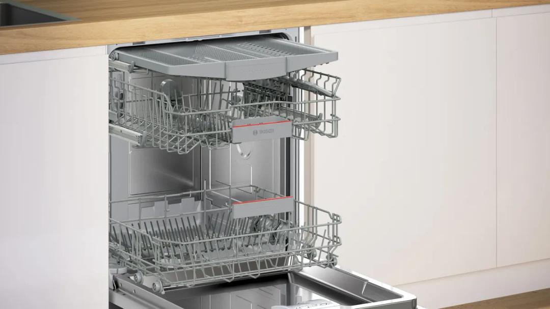 СЪДОМИЯЛНА BOSCH  SMI4HVS00E