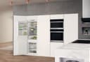 ХЛАДИЛНИК WHIRLPOOL WHC18 T341 thumbnail 3