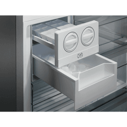 ХЛАДИЛНИК AEG RCB646E3MB thumbnail 8