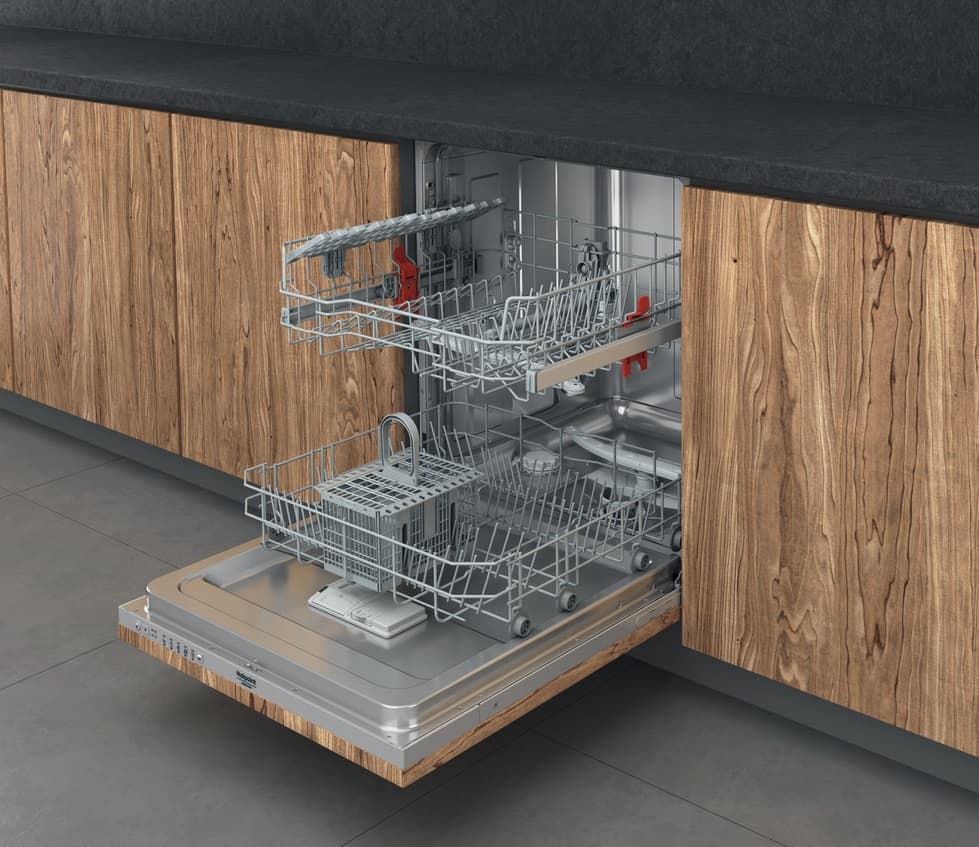 СЪДОМИЯЛНА HOTPOINT ARISTON HI3010